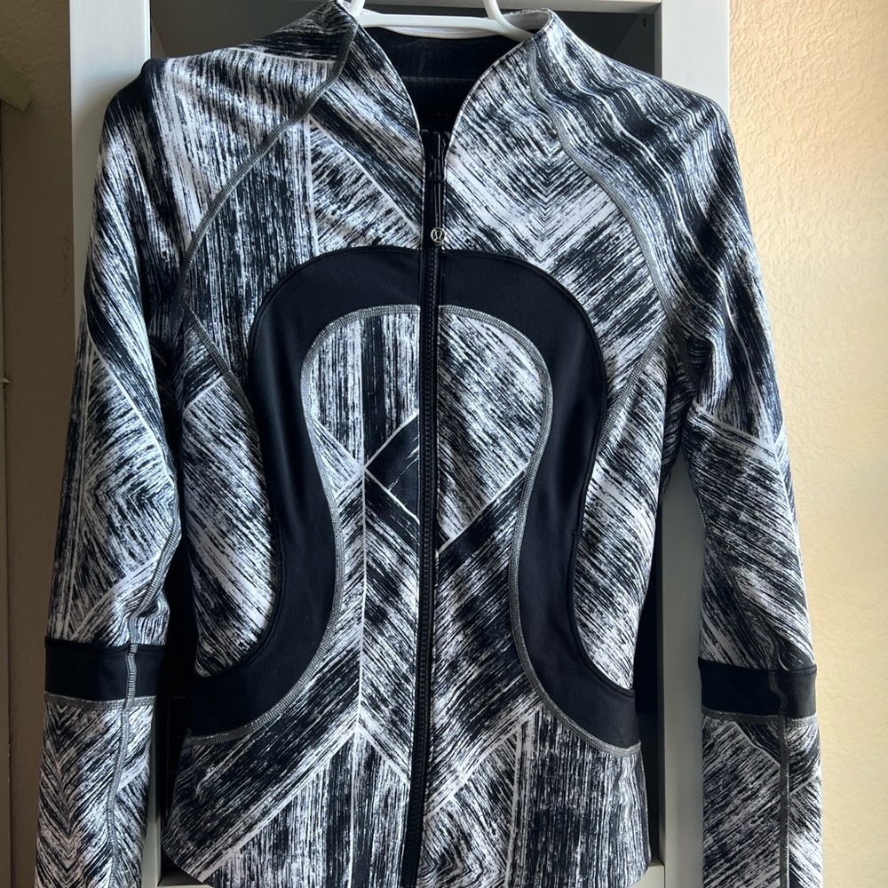 RARE Reversible Lululemon Jacket